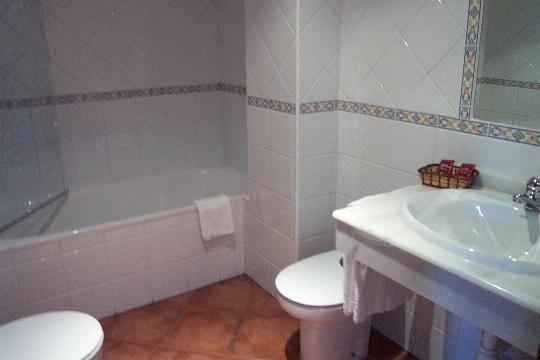 Hotel Calderon Cenes De La Vega Zimmer foto
